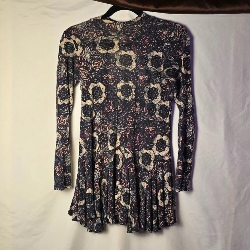 FREE PEOPLE XS Annabelle Tunic in Plum Combo - Picture 1 of 5